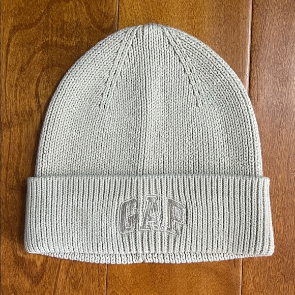 GAP Other - Baby GAP Beanie Knit Hat Size M/L Beige Tan Nude